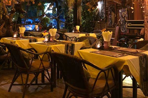 Beautiful Restaurant Flyer Templates