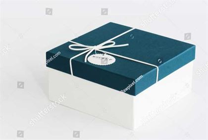 Best Gift Box Mockup PSD Template