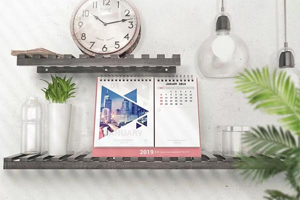 Various Desktop Calendars Mockup