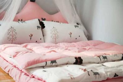 Bedding Mockup Designs